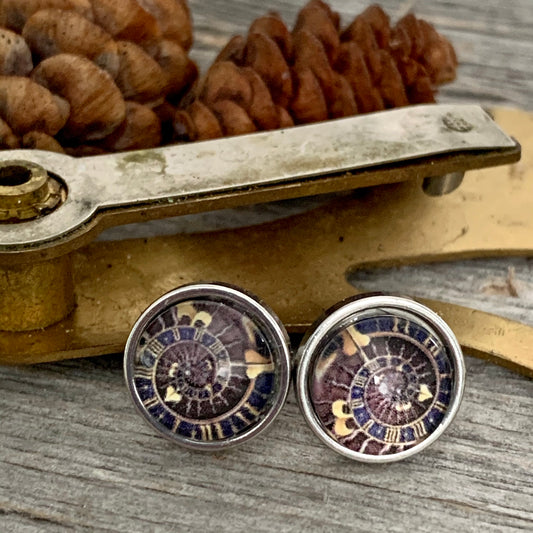 Spiral clock stud earrings